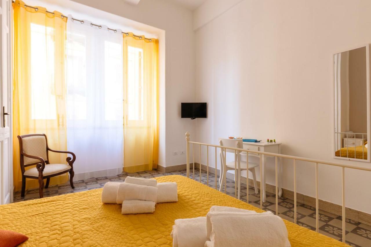 Il Tari Apartment Palermo Exteriör bild